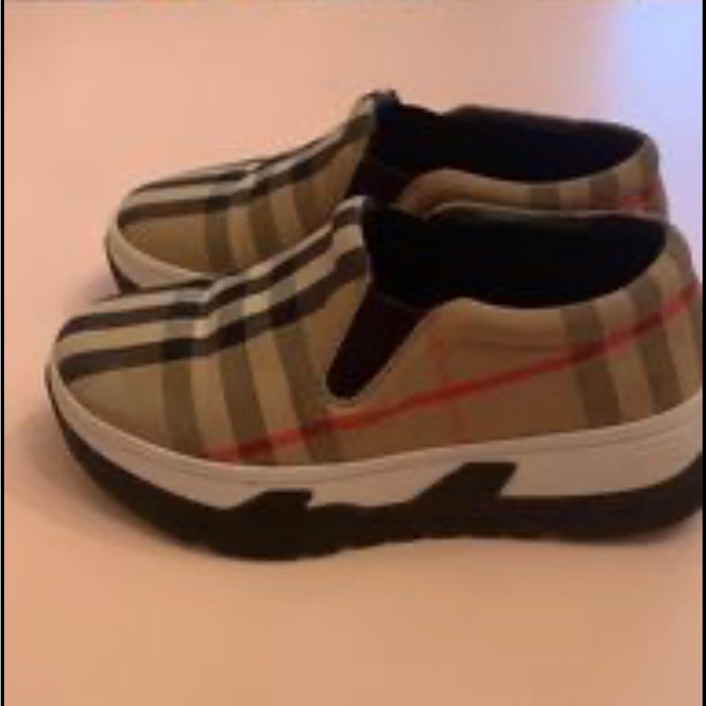 Burberry toddler sneakers